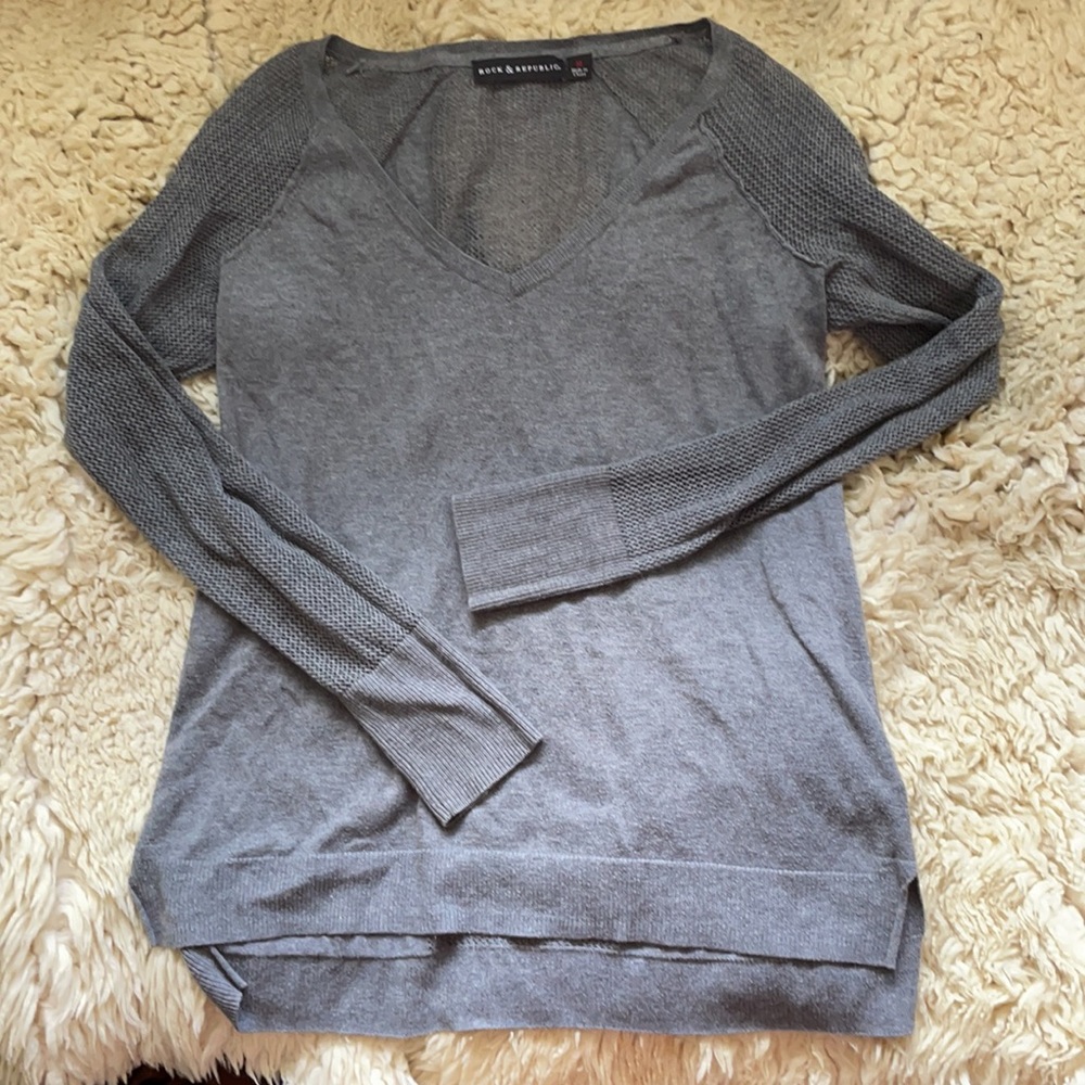 Grey Lightweight Rock & Republic Top Size Medium